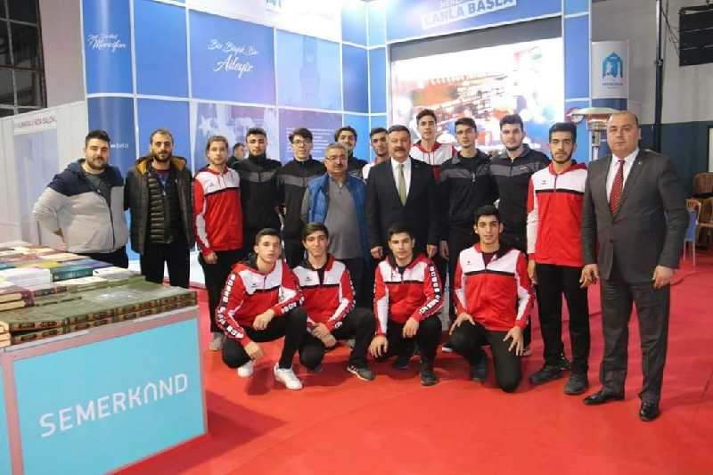 YENİDOĞANSPOR YARI FİNALLERDE