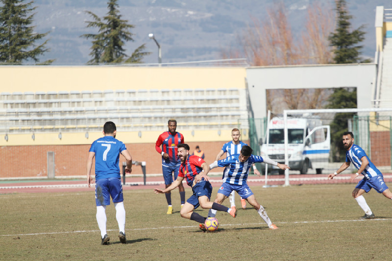 GOL YOK OLAY VAR(0-0)