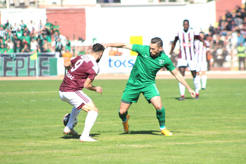 İKİ TAKIMDA DA  EKSİKLER VAR