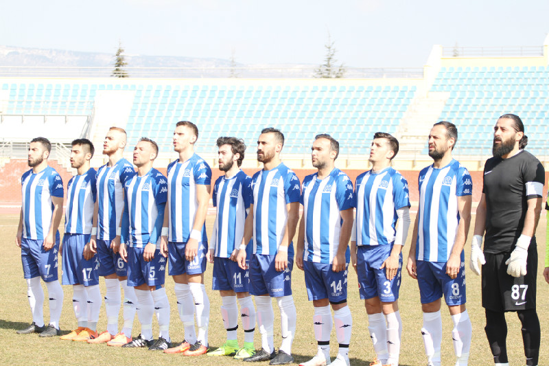 ANADOLU ZİRVEYİ KARIŞTIRDI