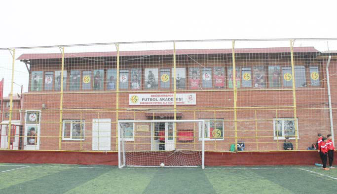 HİZMETTEN ÖTE RANT YERİNE GELMİŞ