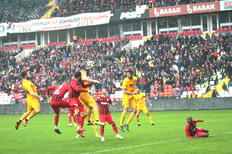 HAKEM BÖYLE İSTEDİ