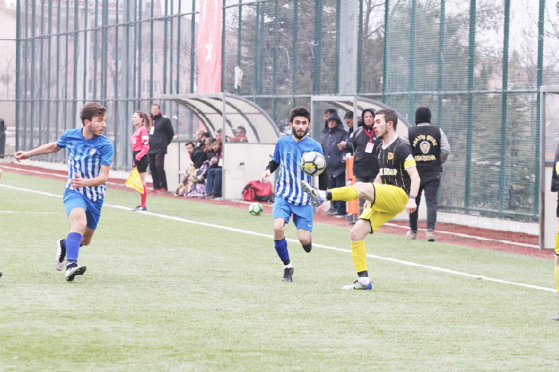 YUNUSEMRE KAÇIYOR 3 TAKIM KOVALIYOR