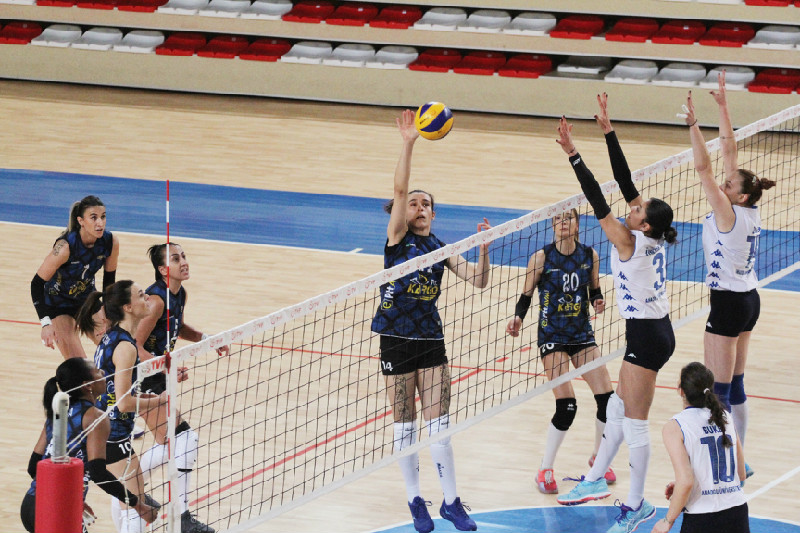 SULTANLARIN SON ŞANSI