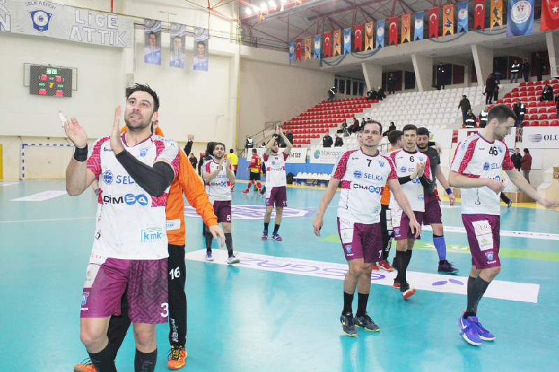 YÜRÜYELİM ARKADAŞLAR