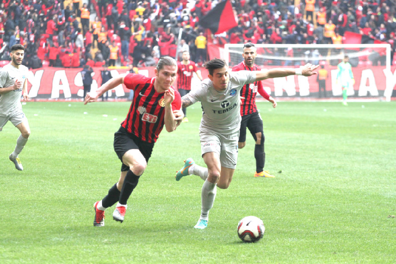 SADECE MEHMET ÖZCAN