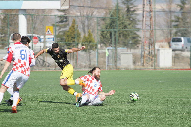 YUNUSEMRE VE KIRKA BORAKS BAŞ BAŞA