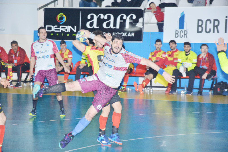 SELKA GÖZTEPE ÖNÜNDE