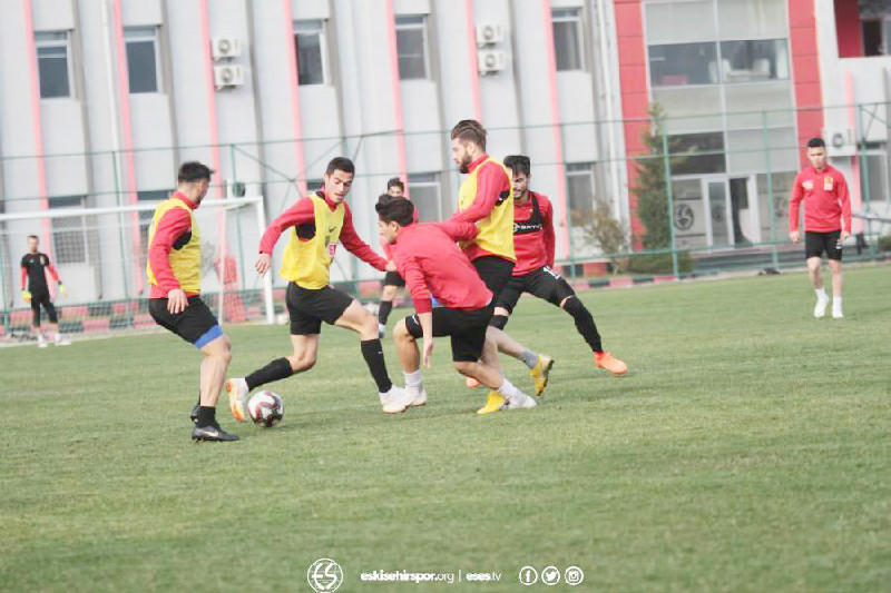 ŞİMŞEKLER EKSİK ÇALIŞTI