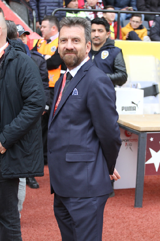 1 MİLYON DAĞITILDI