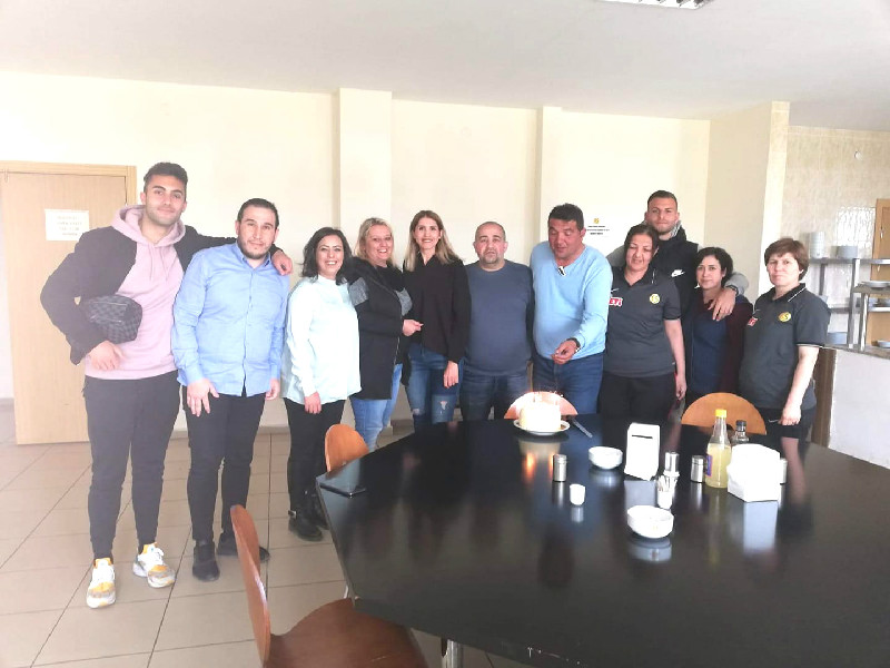 SELMA DURUYA SÜRPRİZ  DOĞUM GÜNÜ KUTLAMASI