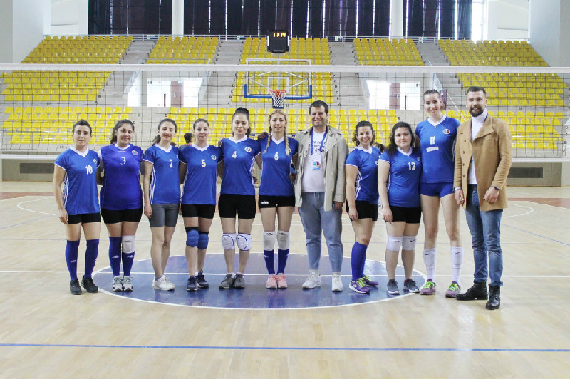 İİBF ve Edebiyat Fakültesi Sevindi