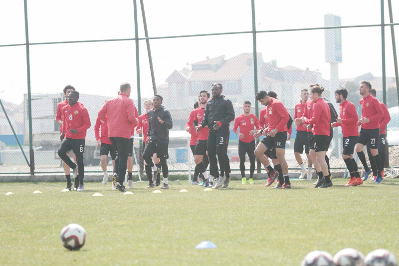 KADRODA 2 DEĞİŞİM