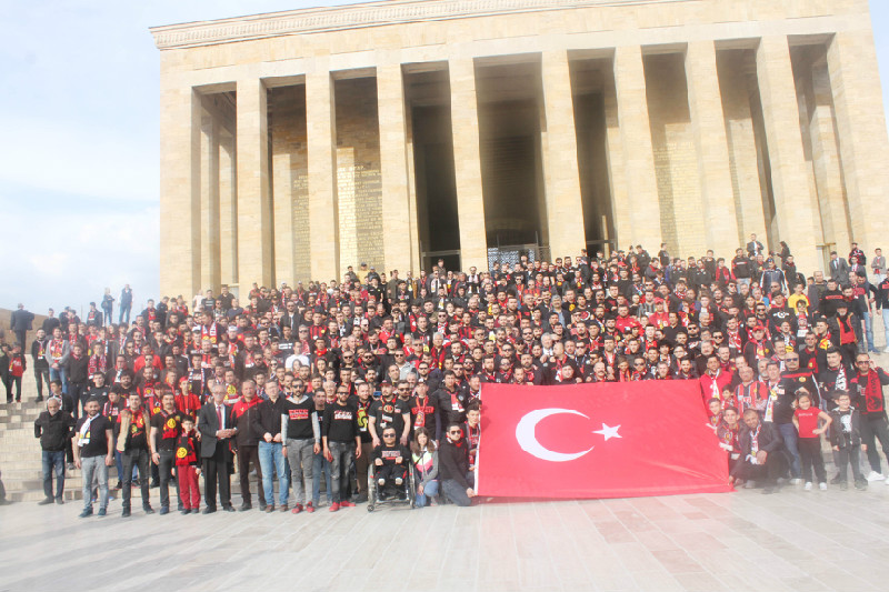 TÜRKİYE CUMHURİYETİ ATATÜRK ÇOCUKLARI