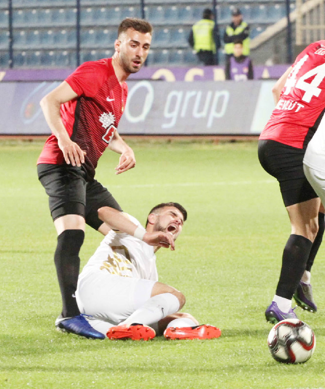 BALABAN İŞİNİ YAPTI