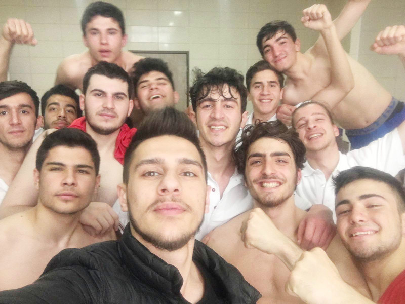 İKİDE İKİ YAPTILAR