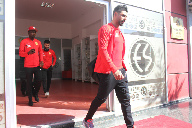 SABAH YOLA ÇIKACAKLAR