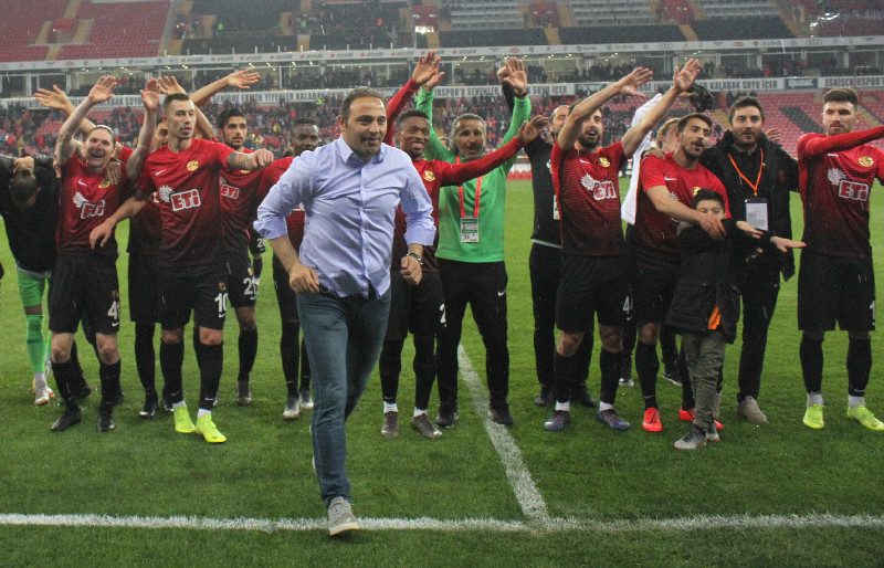 BİZ İŞİMİZE BAKACAĞIZ