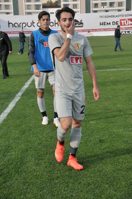 İBRAHİM HALİL İMZAYA HAZIR