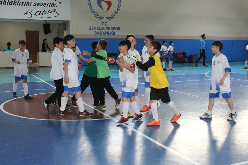 YENİ BİR RESİTAL DAHA BAŞLADI