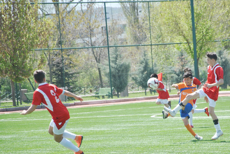 U13LER DE GOL ŞOV SÜRÜYOR