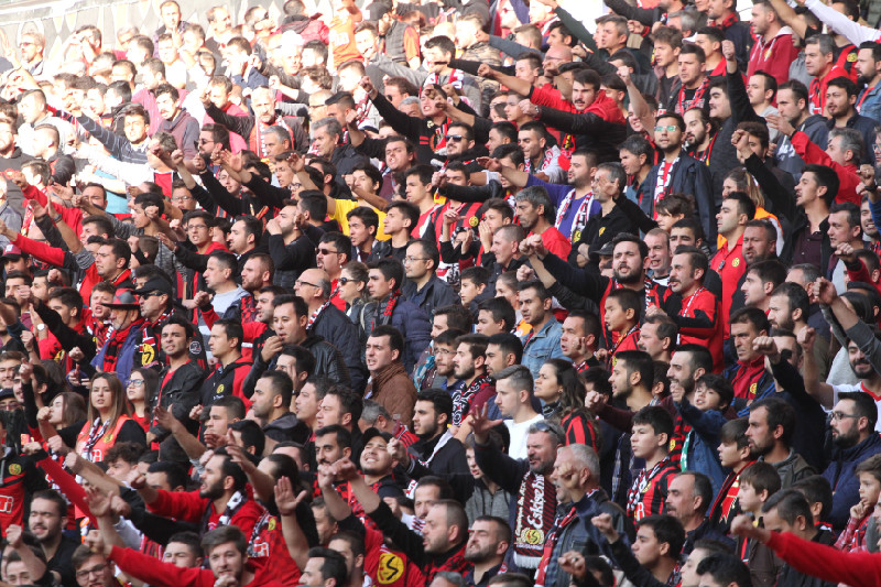 TRİBÜNLERİ DOLDURALIM 