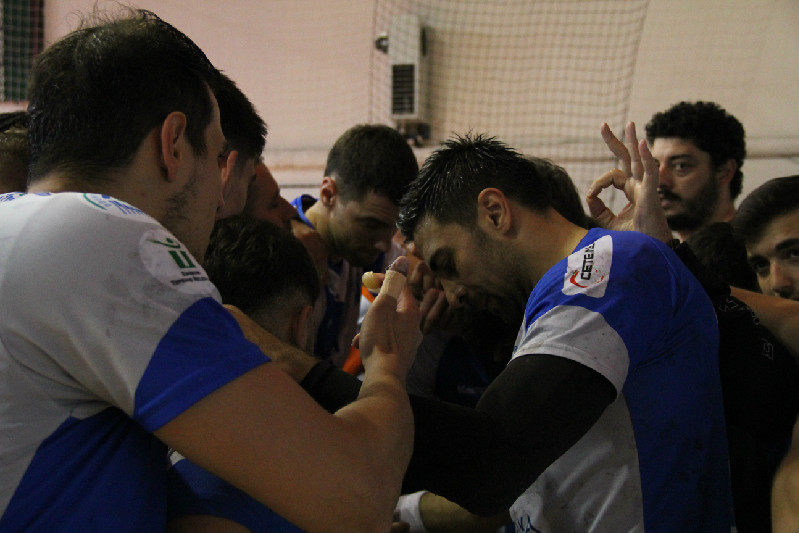 ŞAMPİYONA DİŞ GEÇİREMEDİK(40-30)