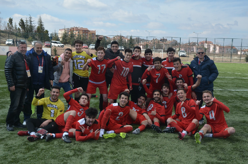 SAĞLIKSPOR FİNALDE