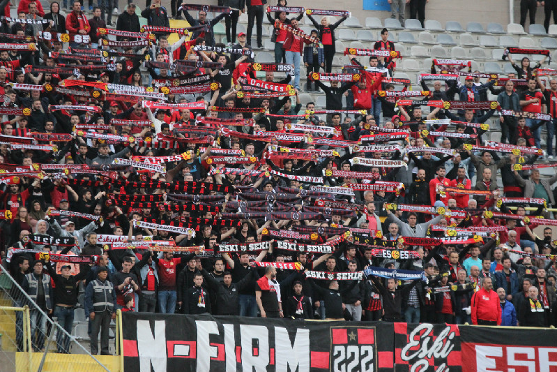 BİZ BU YOLA BAŞ KOYDUK