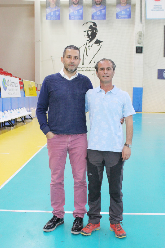 YILLAR SONRA  RAKİP OLDULAR