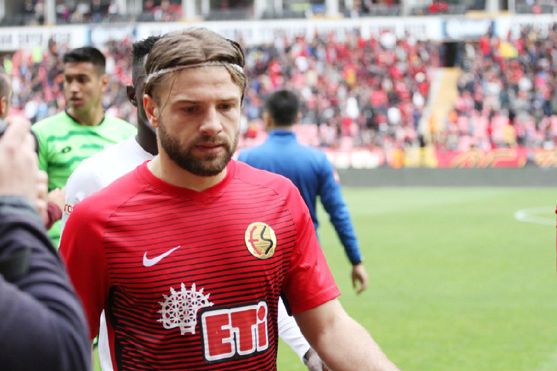 EMRENIN YERINE İBO