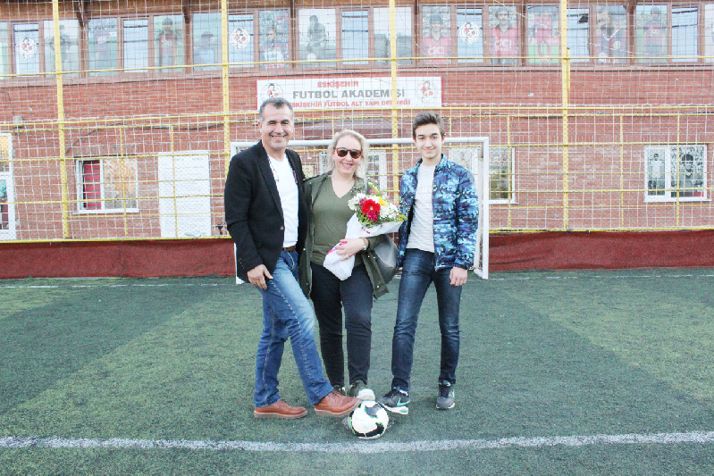 NİCE 25 YILLARA ÇAKALLI AİLESİ