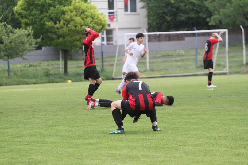 GENÇ ŞİMŞEKLER KÖTÜ BİTİRDİ