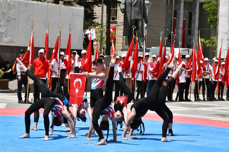 1919 RUHU BÖYLE 100E YANSIDI