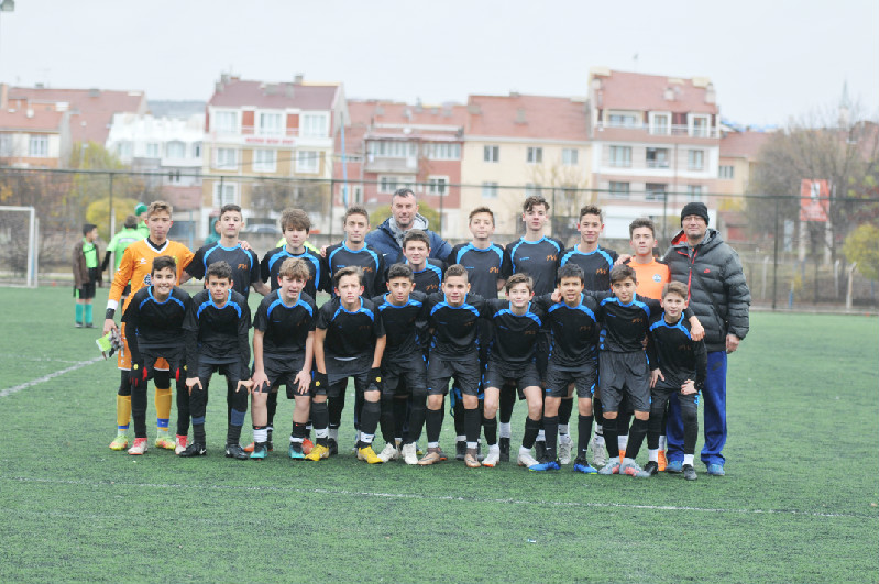 MELAHAT ÜNÜGÜR KONYAYA GİDİYOR