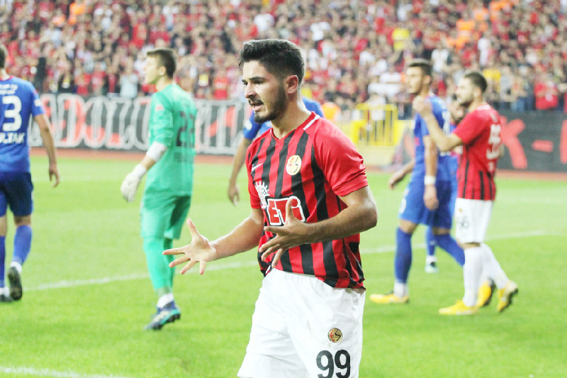 FIRATCAN ÜZÜM  TRABZON YOLUNDA