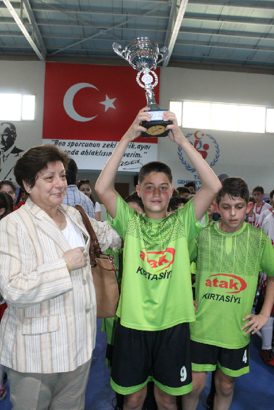 KÜÇÜKLERİN EN BÜYÜKLERİ BELLİ OLDU