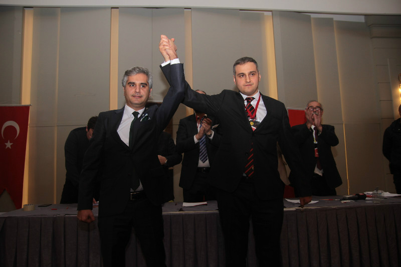 ESKİŞEHİRSPORUN MENFAATİ  İÇİN ORTAK KARAR VERİLMELİ