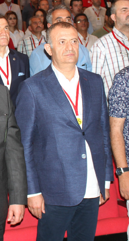 YA GÜL YA DA ŞAHBAZ