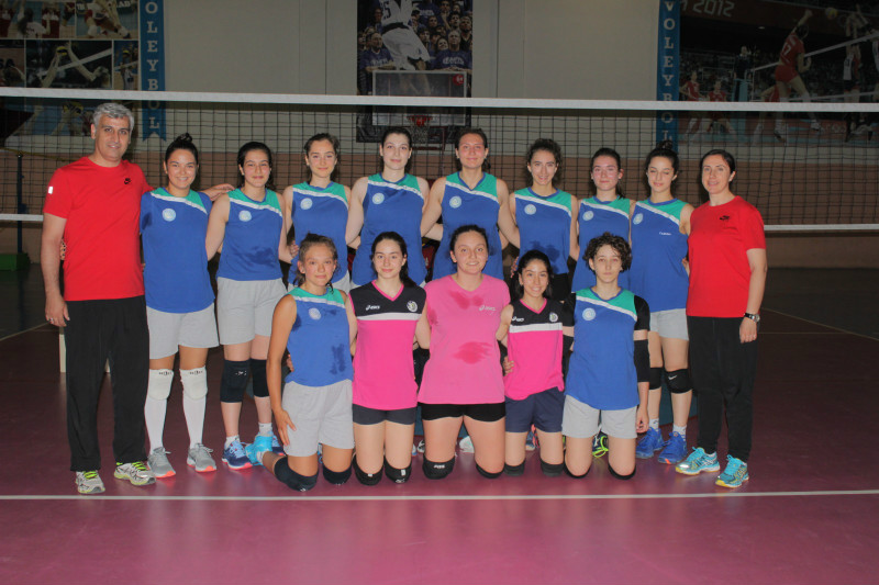 İLK RAKİP VAKIFBANK