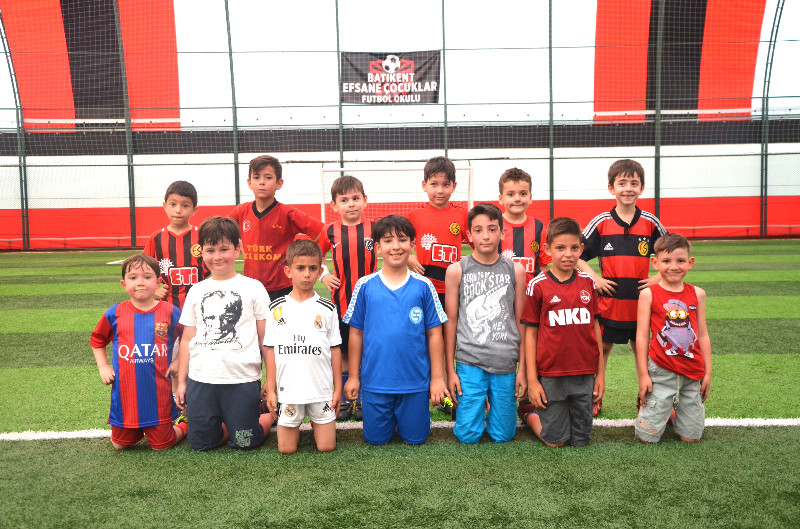 EFSANE ÇOCUKLAR ÇALIŞMADA