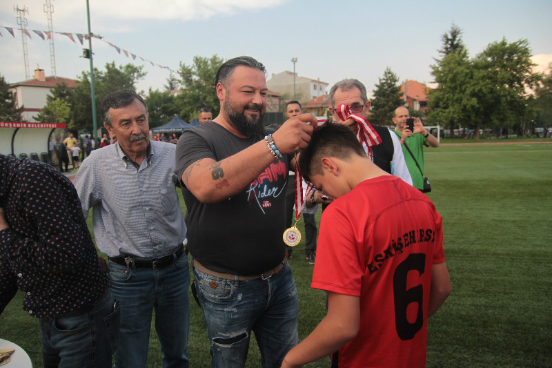 OSMAN TAŞTAN ALT YAPIYA JEST