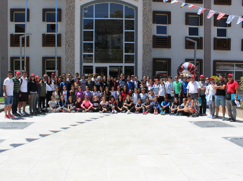 ATLETLER DÜNYANIN MERKEZİNDEN GEÇTİ