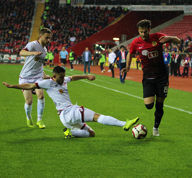 CEMALİ VE METE  KAMPA KATILACAK