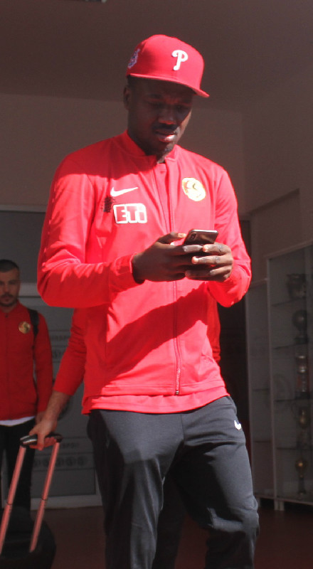 KAMAL VE JESSE BEKLENİYOR