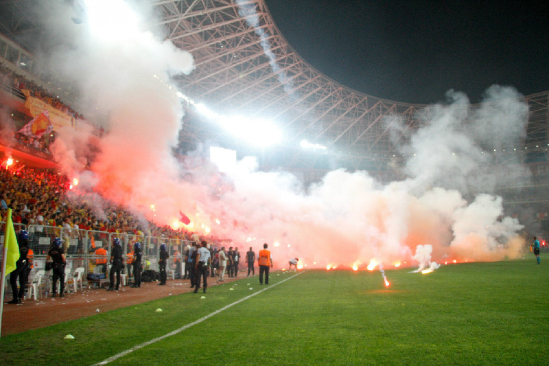 ESKİŞEHİRSPOR-GÖZTEPE MAÇI DÖNÜM NOKTASIYDI!