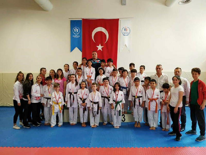 SPORCULAR 15 TEMMUZU UNUTMADI