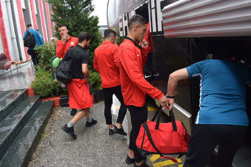 ES-ESTE SIKINTI BİTMİYOR