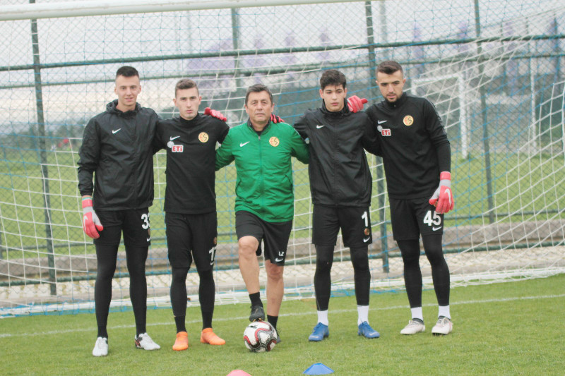 KALEDE SIKINTI YAŞAMAYIZ