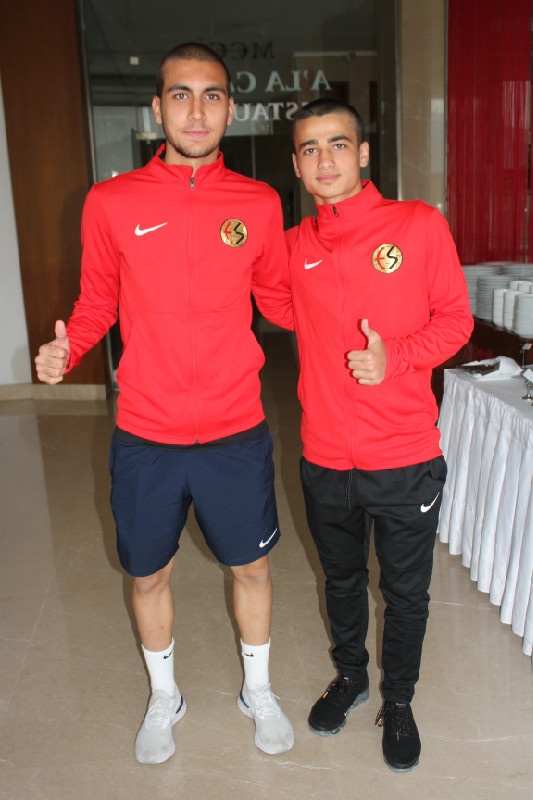 KALICI OLMAK İSTİYORLAR